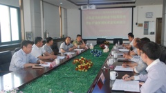 山东省轻工工程学校召开校务委员会会议