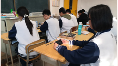 山东省轻工工程学校组织学生收看“致敬抗美援朝”网上主题团课
