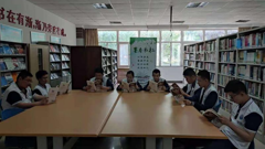 相伴书香 感悟父爱“ 山东省轻工工程学校举行父亲节读书活动