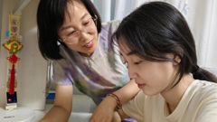 《成为智慧家长 共度初高衔接》观后感